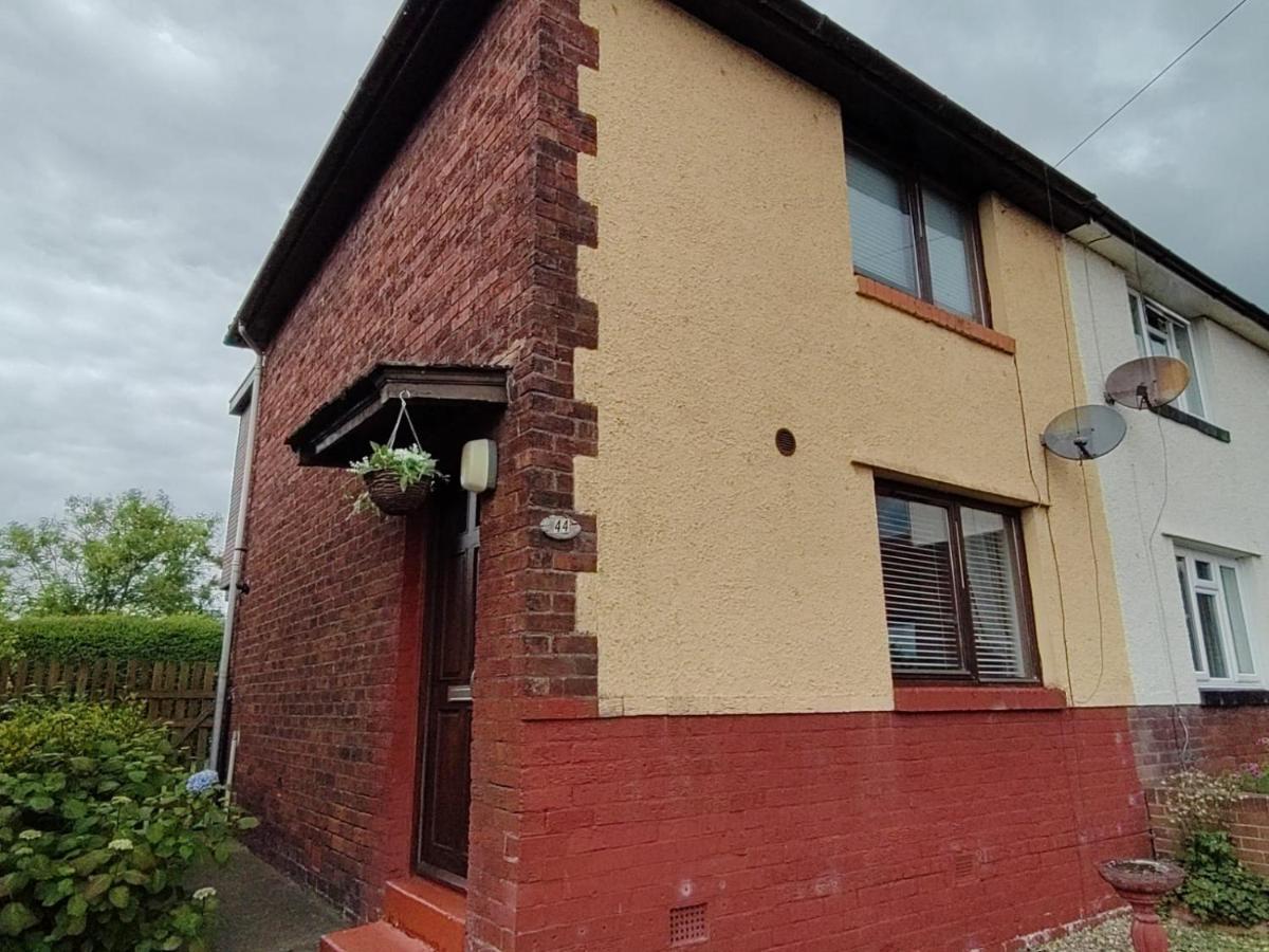 Adrian House, Near Hospital, Easy Parking + Garden Apartment Carlisle  Exterior foto
